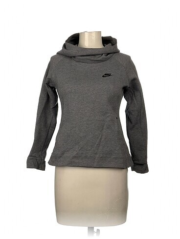 Nike Sweatshirt %70 İndirimli.