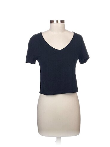 IAMNOTBASIC T-shirt %70 İndirimli.