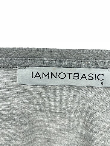s Beden gri Renk IAMNOTBASIC T-shirt %70 İndirimli.
