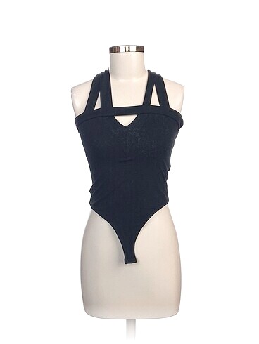 Asos Bluz %70 İndirimli.