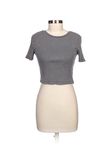Zara Bluz %70 İndirimli.