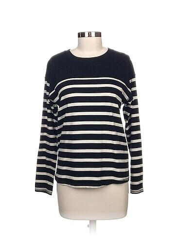 Zara Bluz %70 İndirimli.