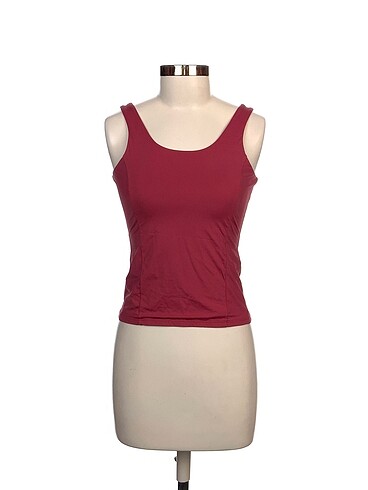 Oysho T-shirt %70 İndirimli.