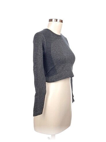 H&M H&M Sweatshirt %70 İndirimli.