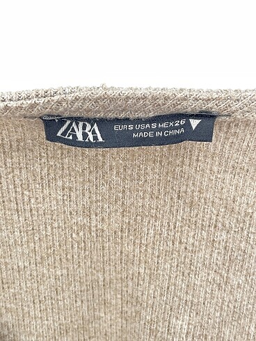 s Beden çeşitli Renk Zara Hırka %70 İndirimli.