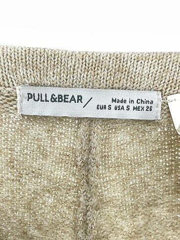 s Beden çeşitli Renk Pull and Bear Düz Kesim %70 İndirimli.
