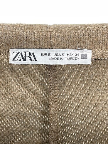s Beden çeşitli Renk Zara Düz Kesim %70 İndirimli.