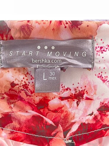 l Beden çeşitli Renk Bershka Yağmurluk %70 İndirimli.