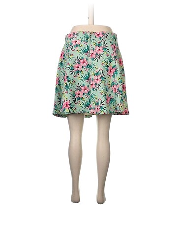 m Beden H&M Mini Etek %70 İndirimli.