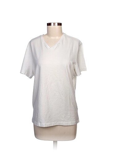 H&M T-shirt %70 İndirimli.