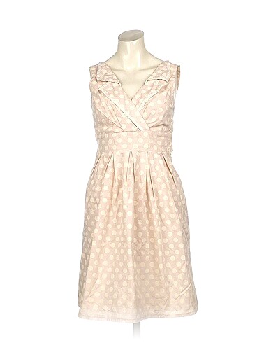 PreLoved Kısa Elbise %70 İndirimli.