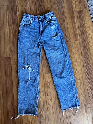 Pull & Bear Yırtık Jean