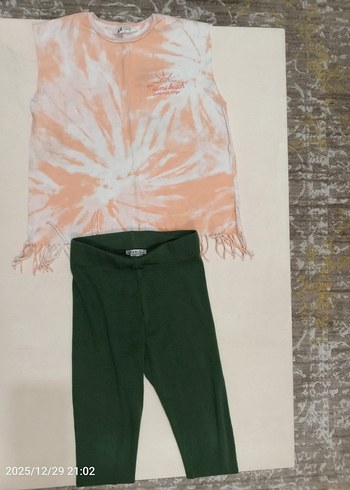 Püsküllü Bağlamalı Desenli Bebek Kız Takımı - Görsel 2