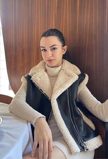Bershka yelek