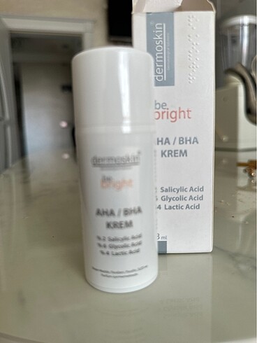 Diğer Dermoskin AHA/BHA KREM