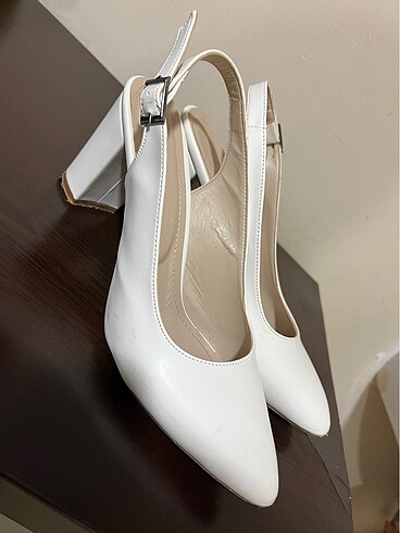 39 Beden beyaz Renk Topuklu ayakkabı