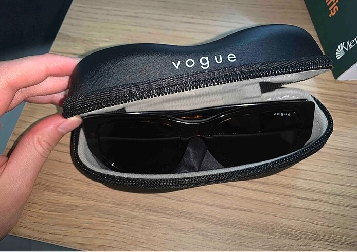 Vogue gözlük