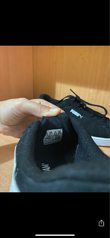 37,5 Beden siyah Renk Orijinal Puma spor ayakkabı