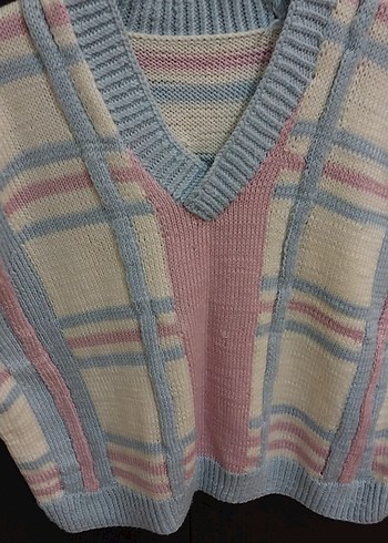 Kadın Pastel Renkli V Yaka Triko Süveter - Görsel 2