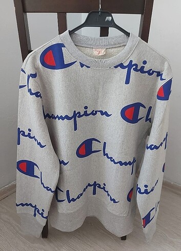 Champion sweatshirt