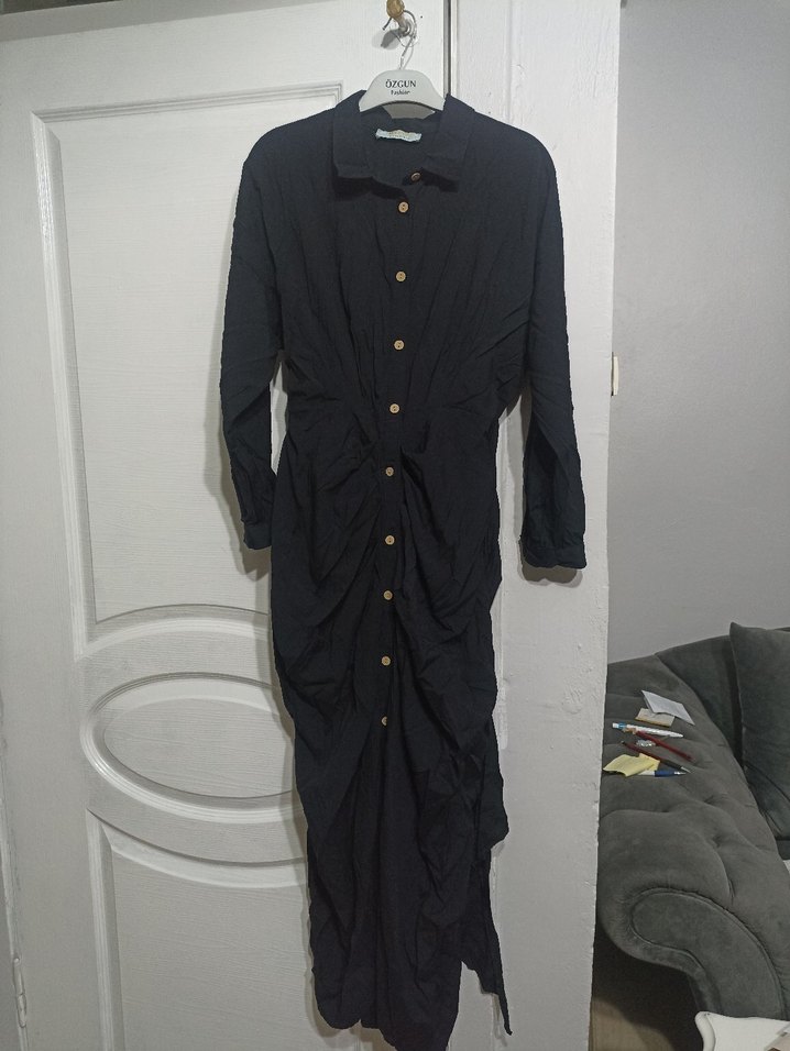 Düğmeli Siyah Uzun Spor Elbise - Görsel 2