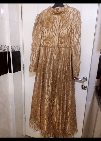 Nakışlı Gold Uzun Abiye Elbise - Görsel 4