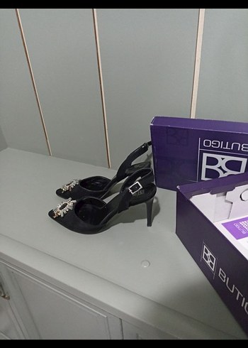 Siyah Taşlı Tokalı Yüksek Topuklu Kadın Ayakkabı - Görsel 2