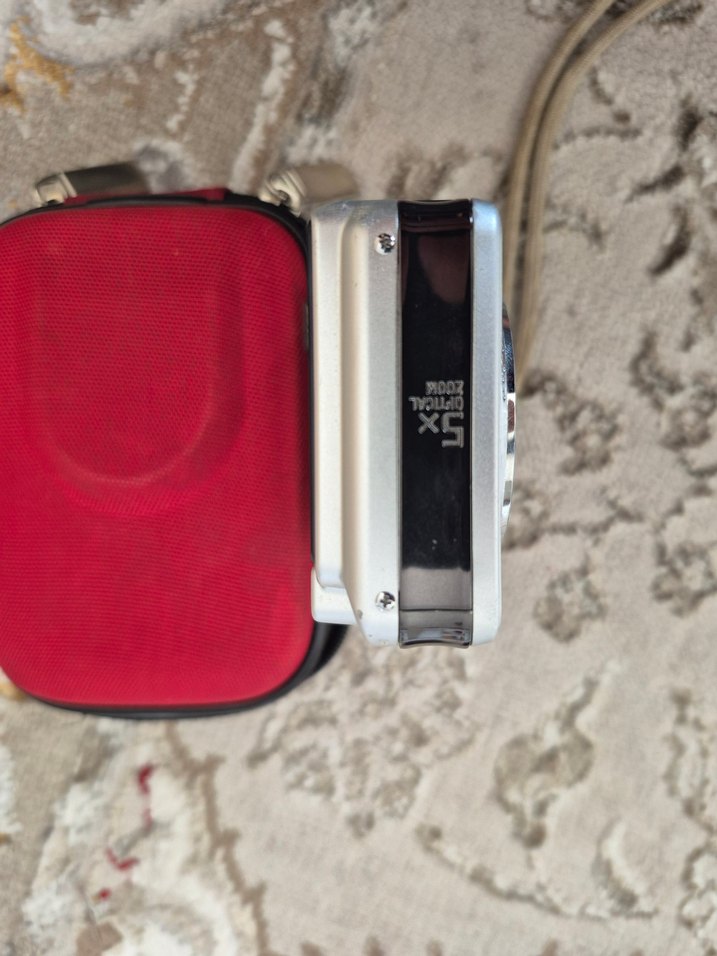 Sony Cybershot 10.1 MP Dijital Kamera ve Kılıf - Görsel 5