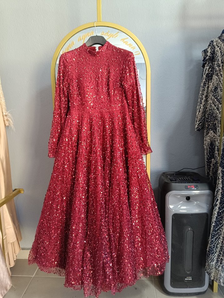 Bordo Uzun Kollu İşlemeli Abiye Elbise - Görsel 2