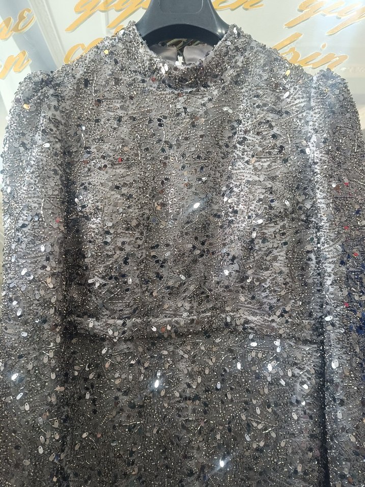 Gri Uzun Kollu Payetli Abiye Elbise - Görsel 4