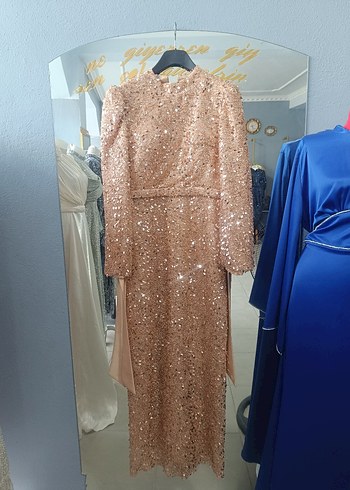 Kadın Altın Uzun Abiye Elbise - Görsel 4