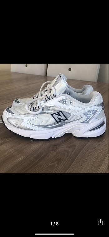 New Balance kullanılmadı defosu var çok az no 37