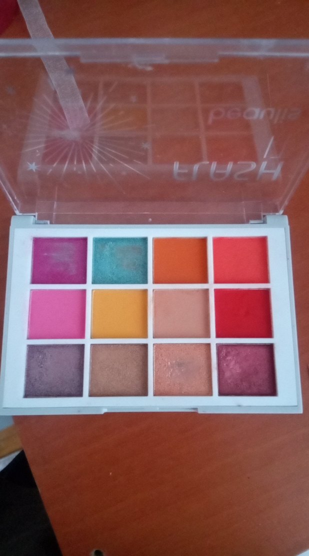 Beaulis Çok Renkli Far Paleti - Görsel 2