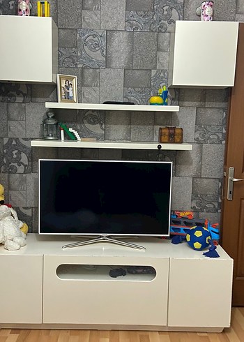 Tv ünitesi