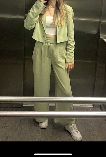 Stradivarius keten takım
