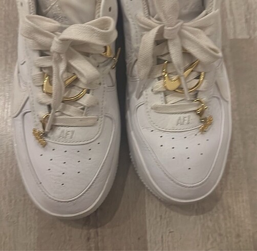 38 Beden Nike Air Force Platform Limited Edition