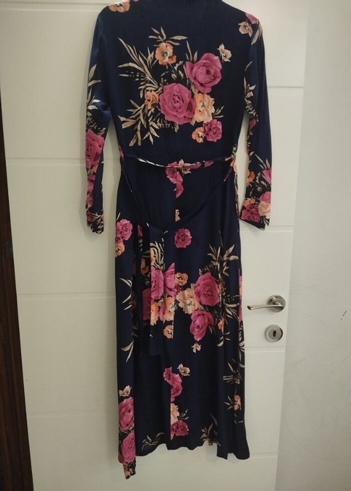 Butik Bayan Uzun Elbise - Görsel 4