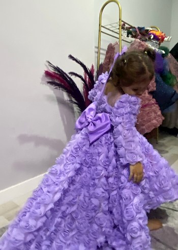 Mor Çiçek Desenli Uzun Kollu Kız Elbisesi - Görsel 3