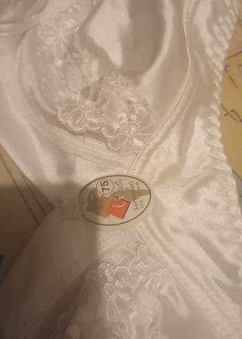 Nakışlı Beyaz Vintage Sütyen - Görsel 2