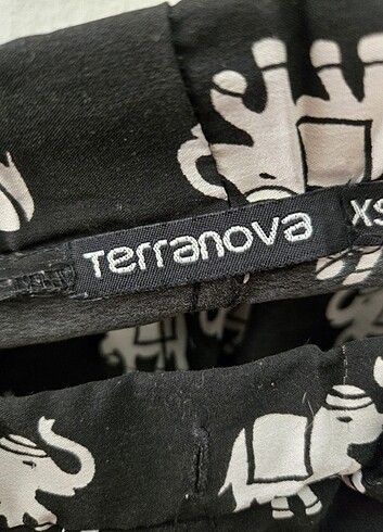 Cepli deniz şortu  - Görsel 4