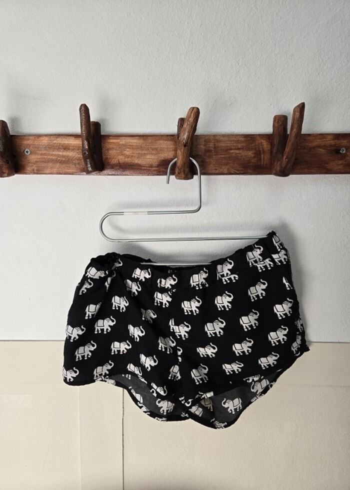 Cepli deniz şortu  - Görsel 3