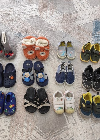 20 Beden Mavi Desenli Erkek Çocuk Sandaletler Velcro