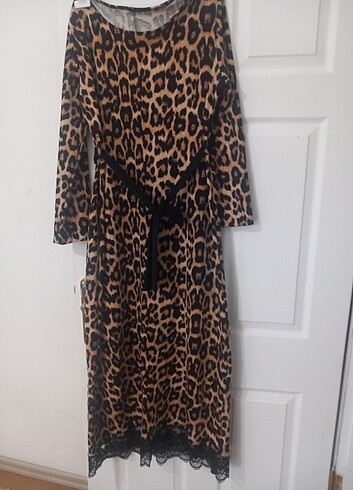 Leopar elbise
