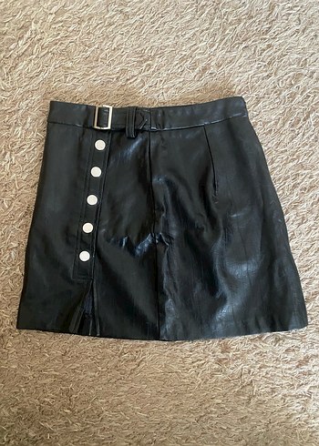 Bershka Siyah Suni Deri Yırtmaçlı Etek - Görsel 2