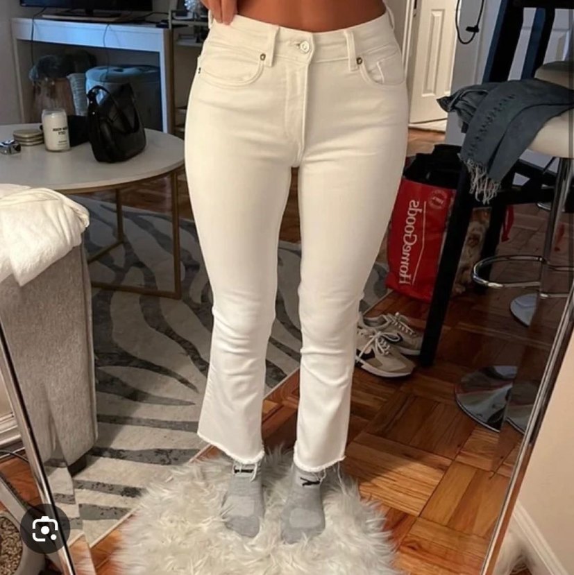 Zara Beyaz Flare Jeans - Görsel 5