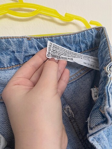 Bershka Yırtık Mom Jean - Görsel 3