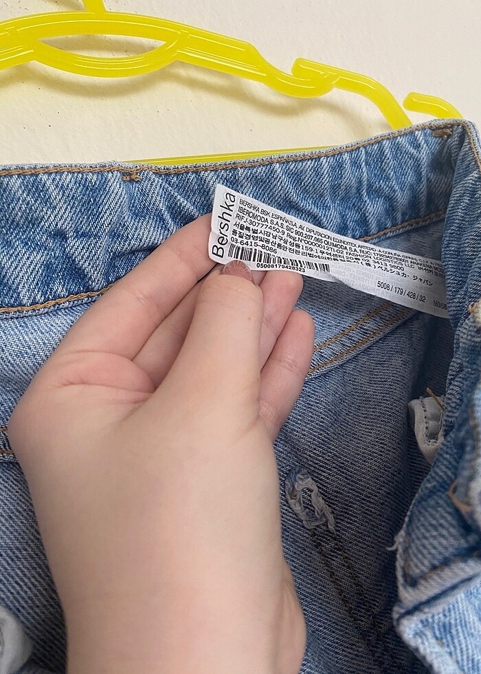 Bershka Yırtık Mom Jean - Görsel 3