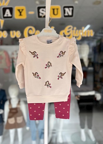 Nakışlı Uzun Kollu Triko Bebek Kız Takımı