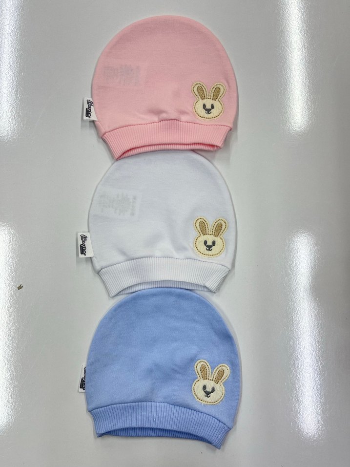 Nakışlı Beyaz Bebe beresi - Görsel 4