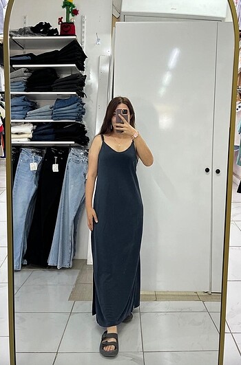 Diğer Bayan modal yırtmaçlı elbise